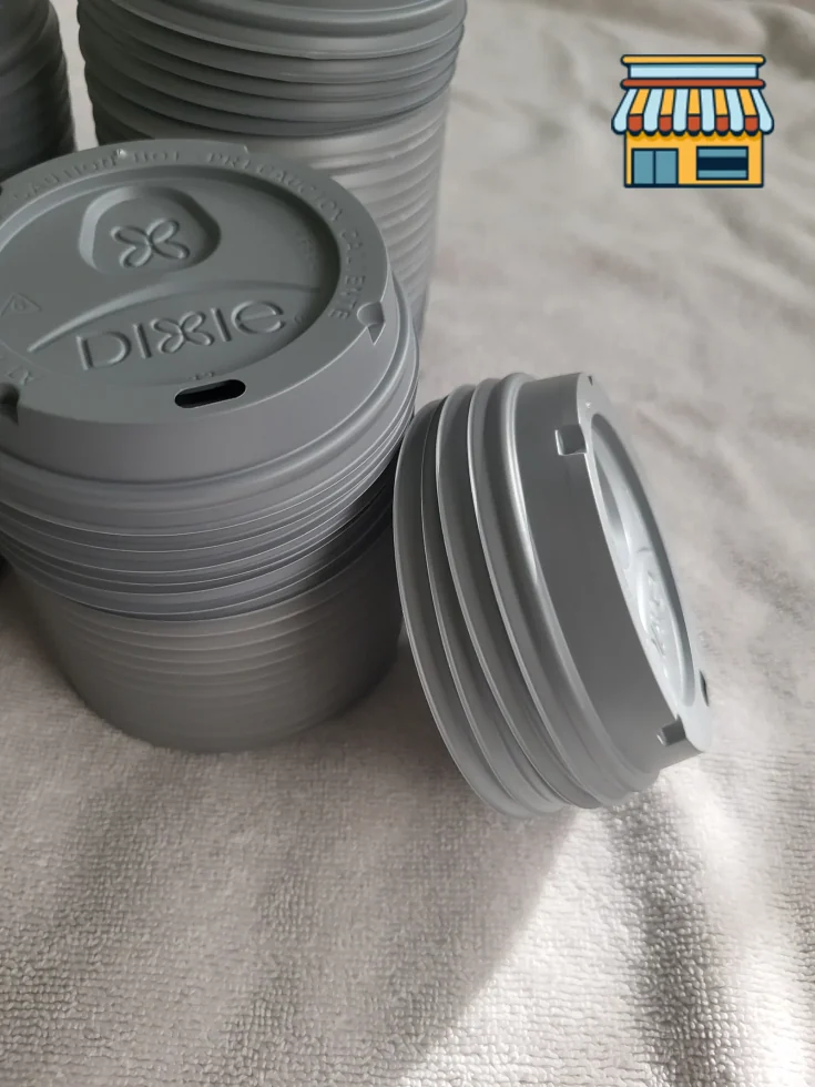 Cups lids thumbnail 2