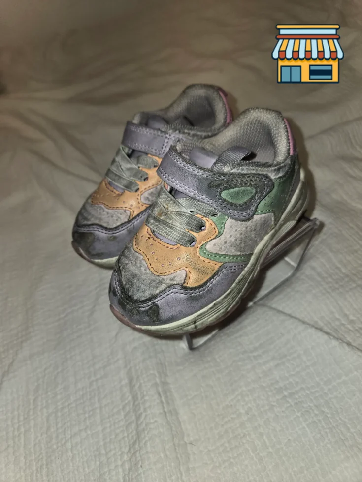 Toddler Girl Sneakers • Condition: Fair • Location: Hollywood, FL • Price: Free