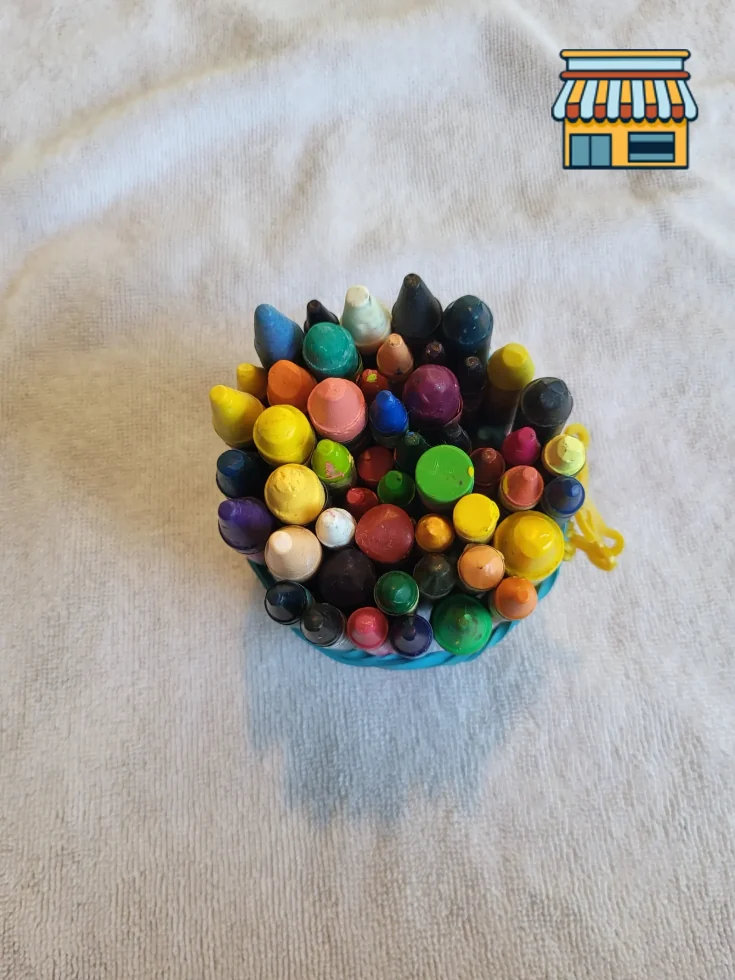 Crayons • Condition: Good • Location: Fort Lauderdale, FL • Price: Free