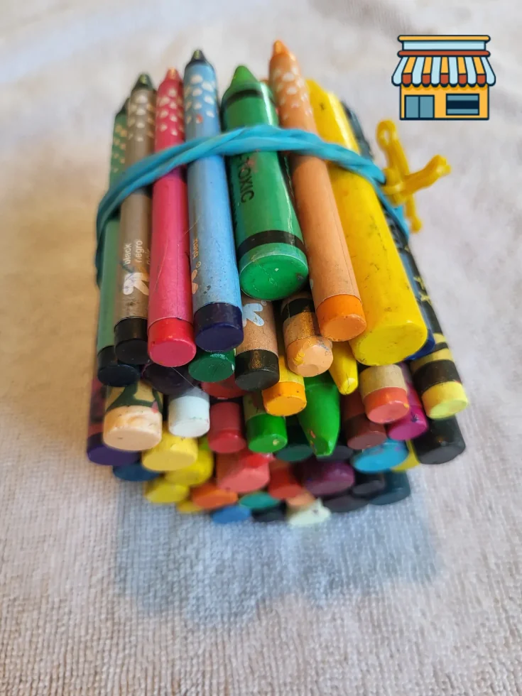 Crayons thumbnail 2