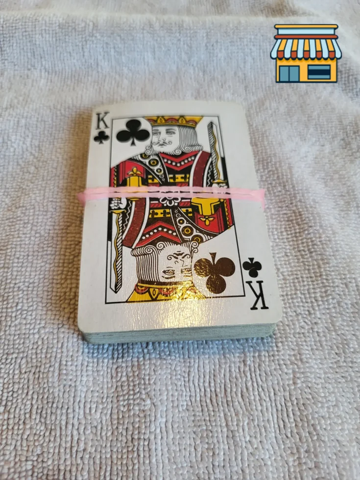 Play cards • Condition: Fair • Location: Hollywood, FL • Price: Free