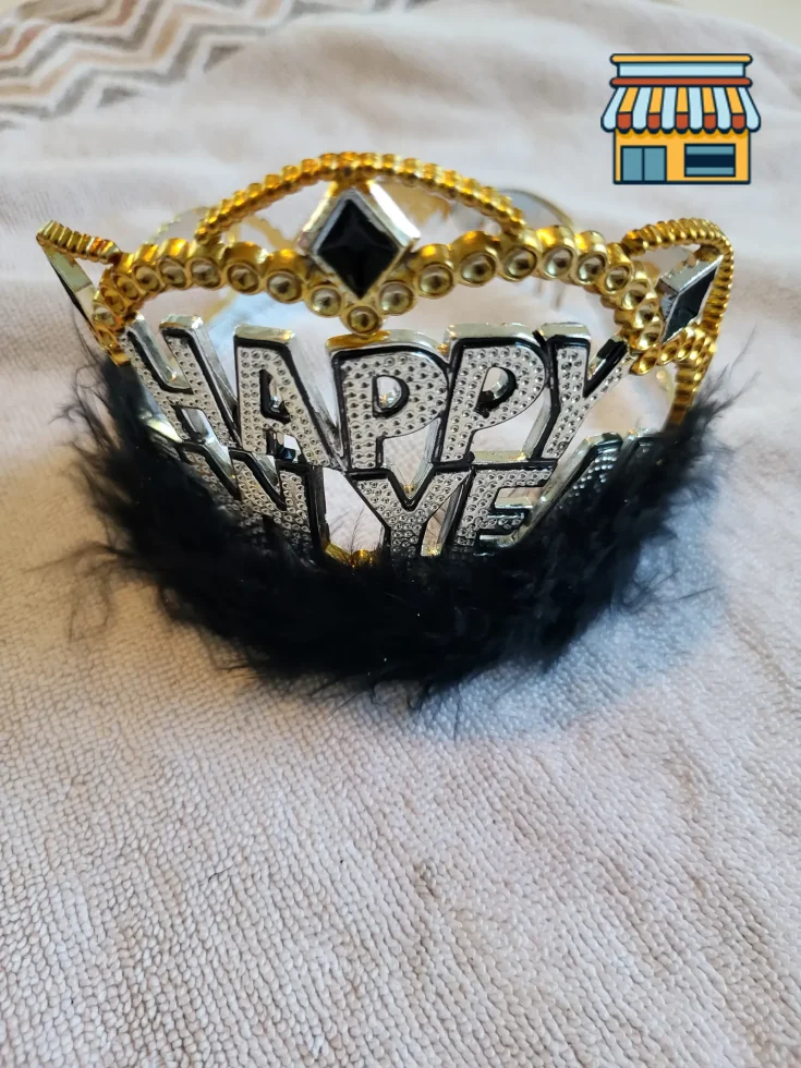Happy new year crown • Condition: Like new • Location: Hollywood, FL • Price: Free