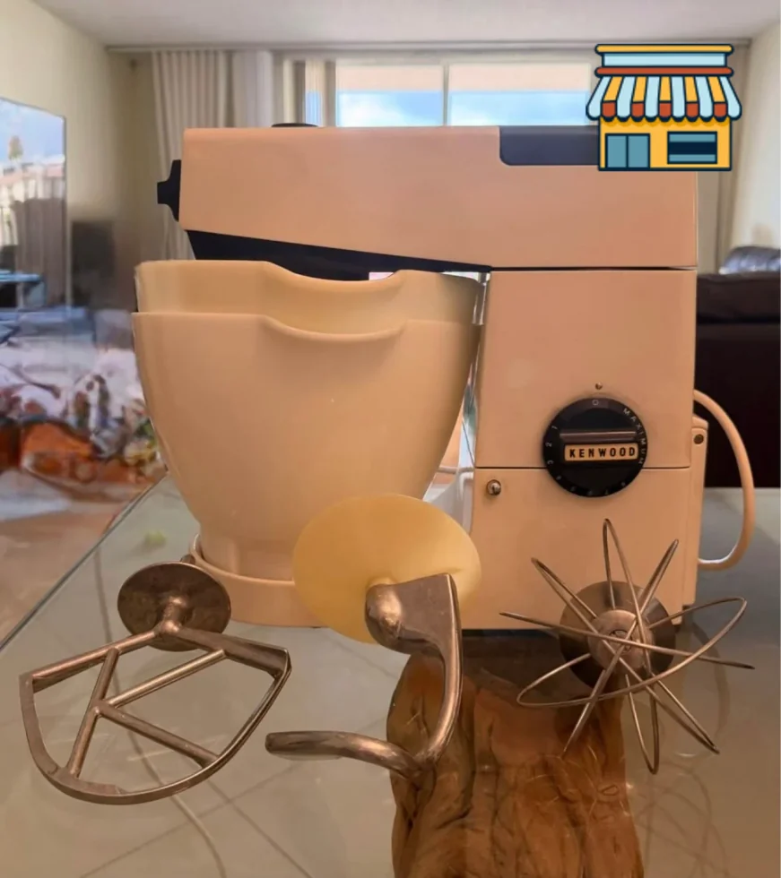 Vintage Kenwood Chef A701 Stand Mixer – Made in England • Condition: Like new • Location: Hallandale Beach, FL • Price: 680
