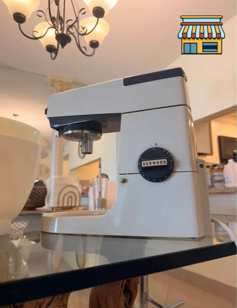 Vintage Kenwood Chef A701 Stand Mixer – Made in England thumbnail 3