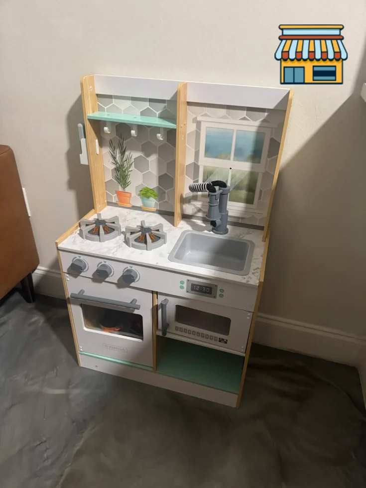 KidKraft Play Kitchen with Accessories thumbnail 2