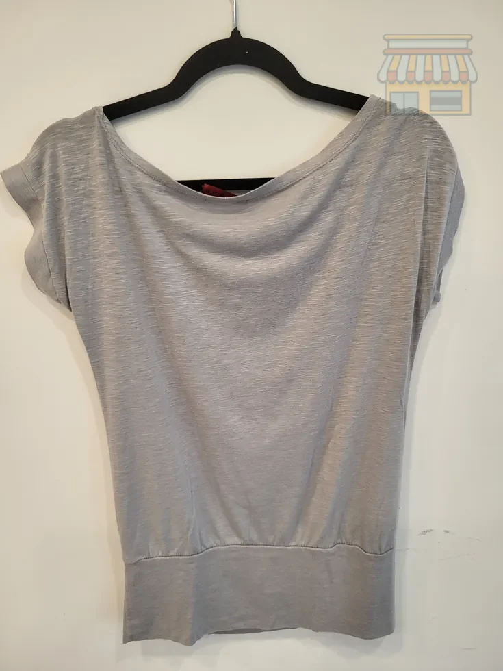 Gray Short Sleeve Boat Neck Top thumbnail 2