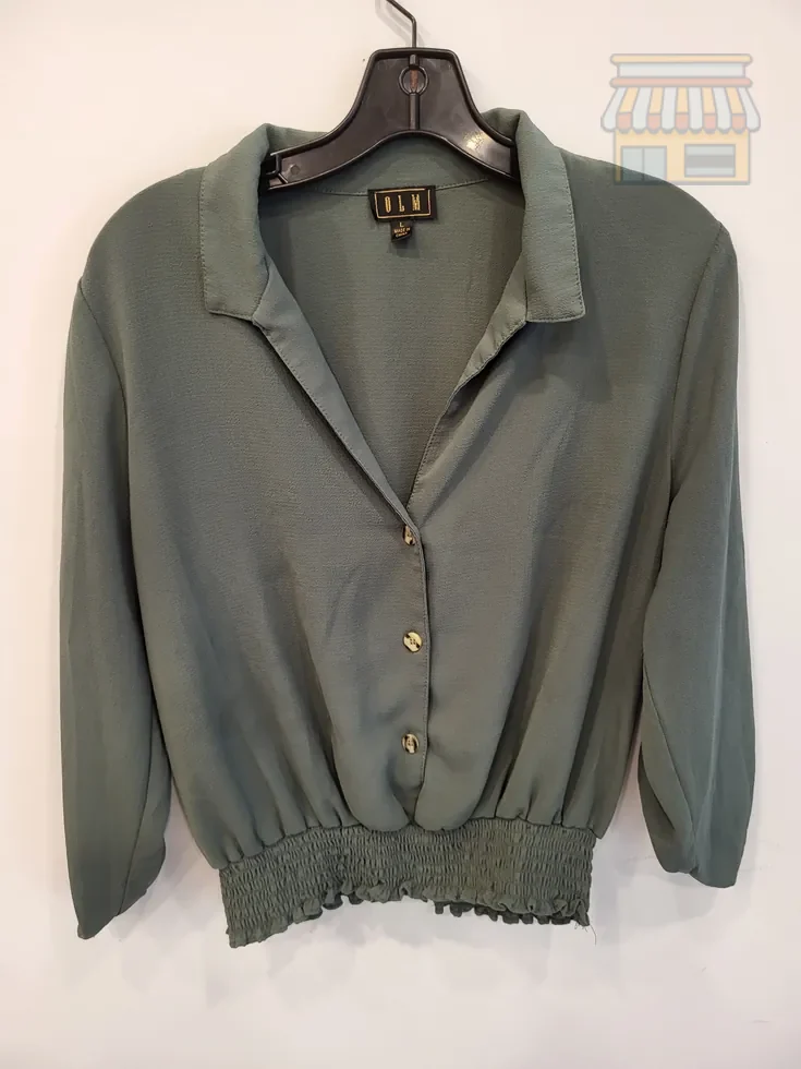 Olive Green Collared Blouse Large • Condition: Excellent • Location: Davie, FL • Price: Free