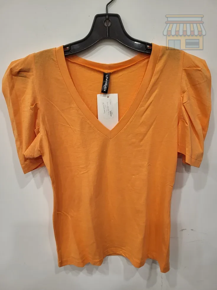 Mustard V-Neck Elbow Sleeve Top • Condition: Excellent • Location: Davie, FL • Price: Free