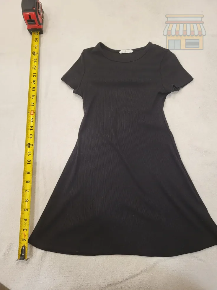 Black A-Line Short Sleeve Kids Dress • Condition: Excellent • Location: Davie, FL • Price: Free